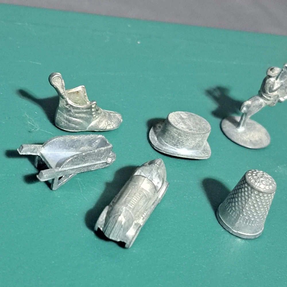 VTG Monopoly Pewter Replacement Pieces Tokens Lot of 8‎ Car Thimble Iron Hat Etc